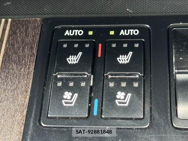 Lexus RX 2016-02 7328083-5