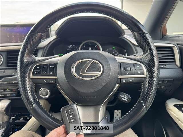 Lexus RX 2016-02 7328083-6