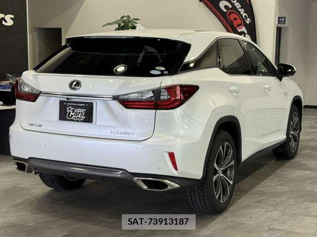 Lexus RX 2017-06 7455461-2