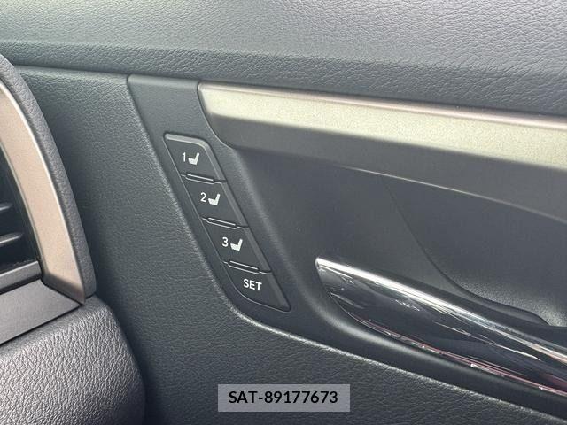 Lexus RX 2016-10 7786625-22