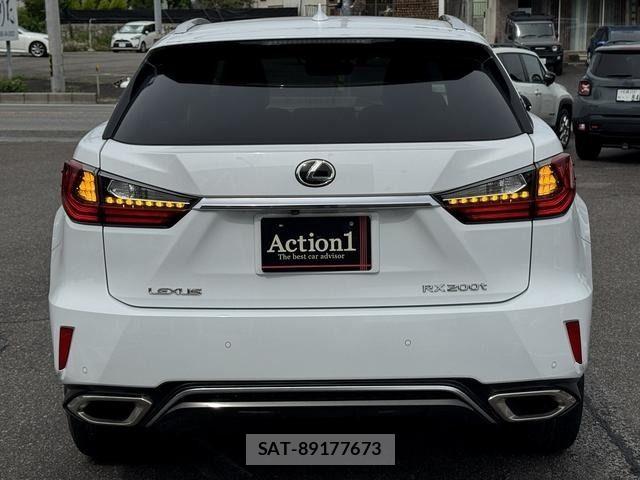 Lexus RX 2016-10 7786625-3