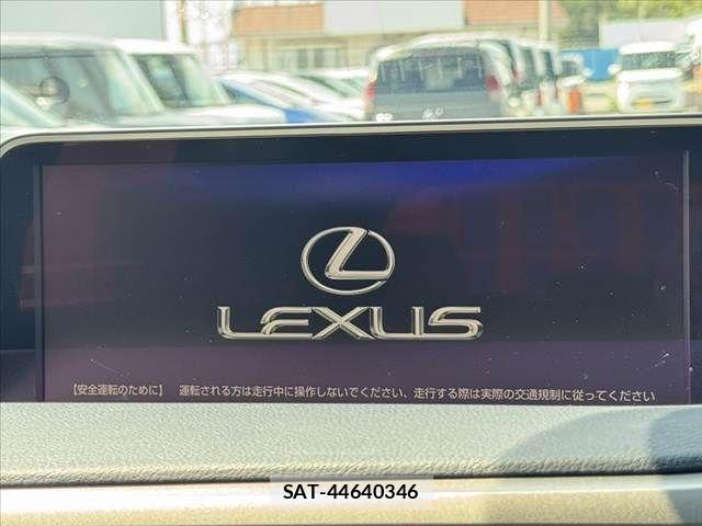 Lexus RX 2016-02 8208453-2