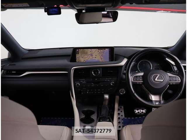 Lexus RX 2017-05 8315220-1