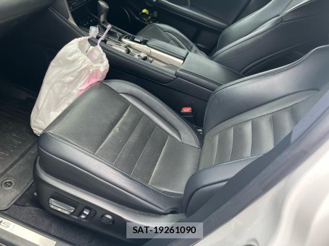 Lexus RX 2016-08 8366783-12