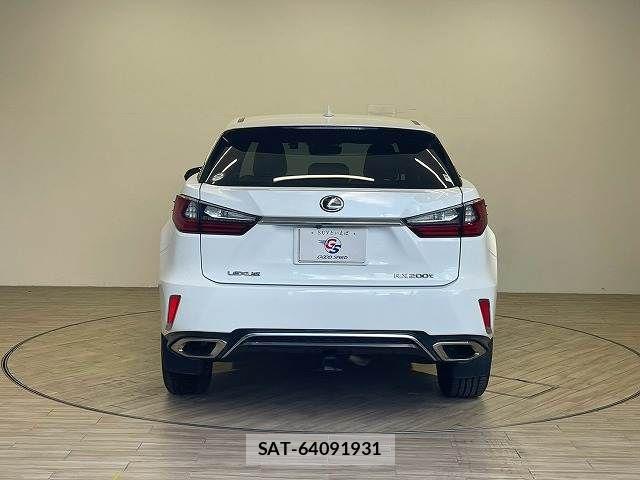 Lexus RX 2016-05 8485648-14