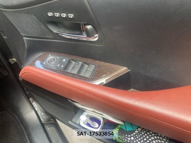 Lexus RX 2012-08 7221119-12