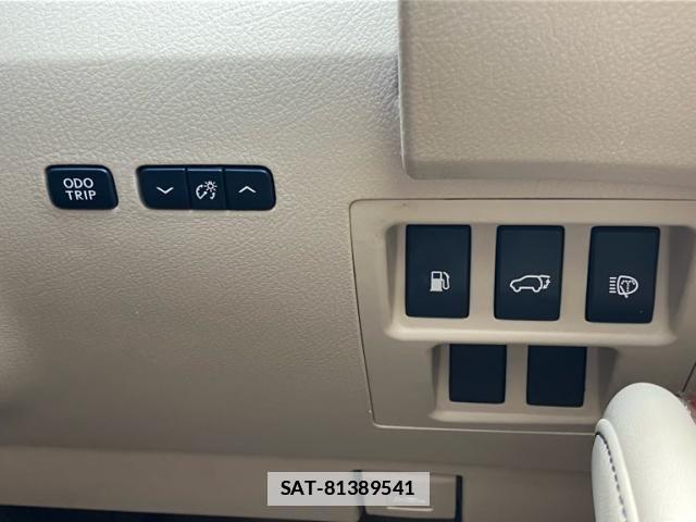 Lexus RX 2012-09 7786630-16