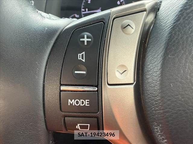 Lexus RX 2012-11 8146084-23