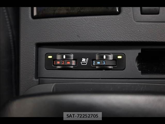 Lexus RX 2013-05 8208454-7