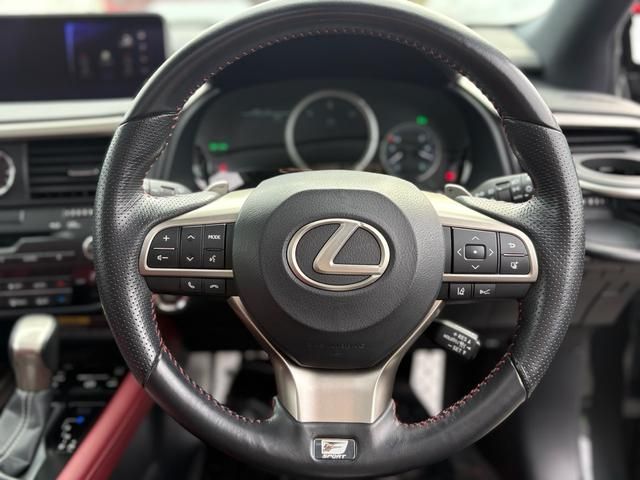 Lexus RX 2018-03 1546584-19