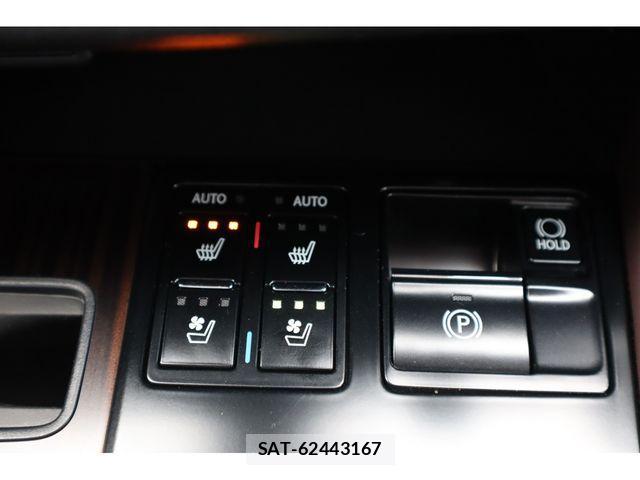Lexus RX 2020-09 3674912-16