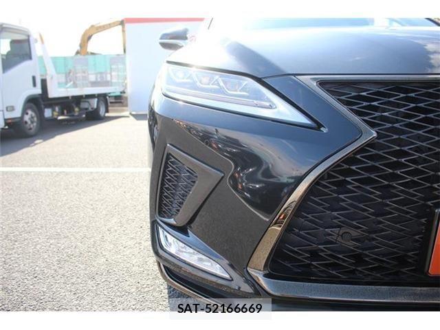 Lexus RX 2021-01 4371592-12