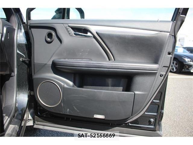 Lexus RX 2021-01 4371592-19