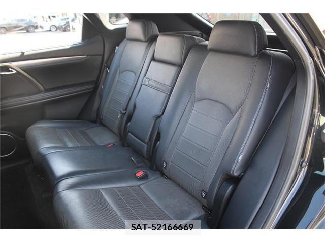 Lexus RX 2021-01 4371592-22