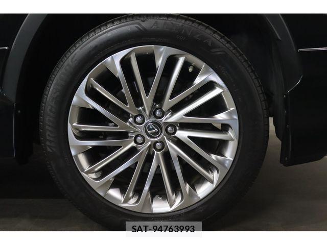 Lexus RX 2019-11 6011882-28
