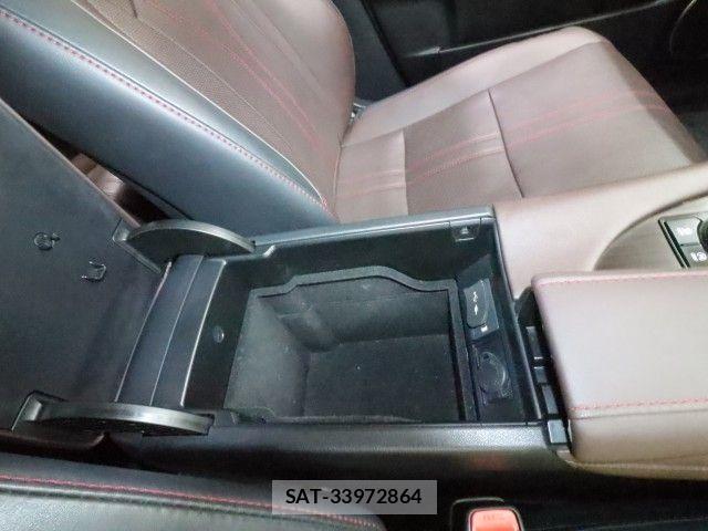 Lexus RX 2018-04 6612934-23
