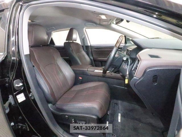 Lexus RX 2018-04 6612934-3