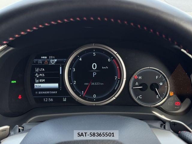 Lexus RX 2021-01 6612933-10