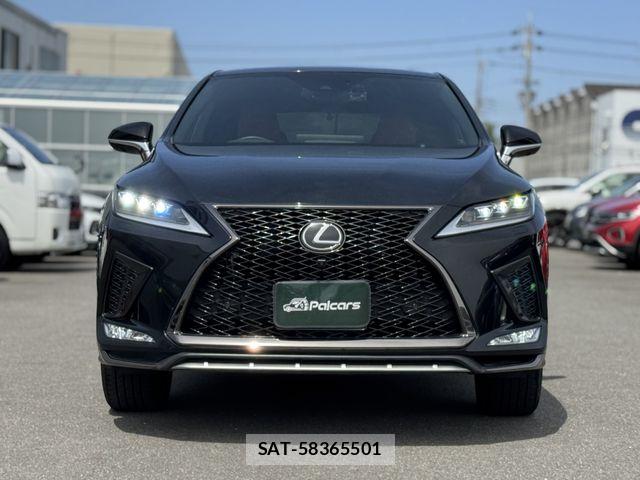 Lexus RX 2021-01 6612933-19