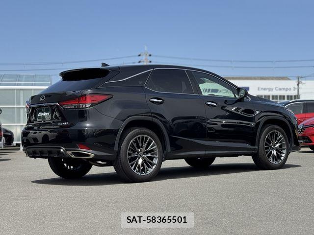 Lexus RX 2021-01 6612933-24