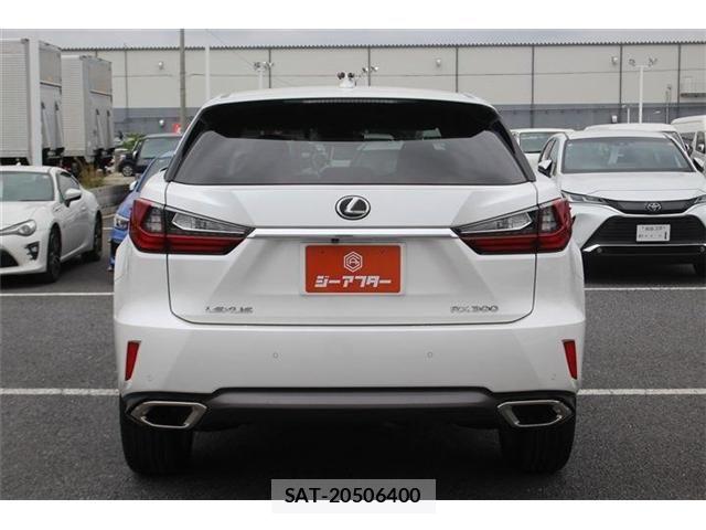 Lexus RX 2018-11 6672308-10