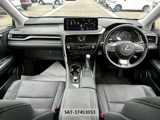Lexus RX 2021-03 6676716-13