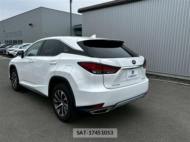 Lexus RX 2021-03 6676716-7