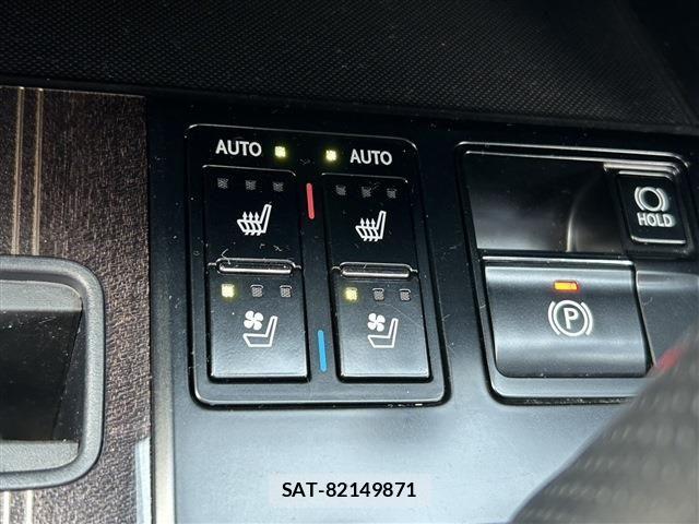 Lexus RX 2019-11 6995195-9