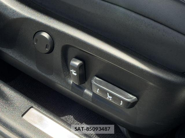 Lexus RX 2021-03 7059316-15