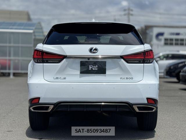 Lexus RX 2021-03 7059316-25