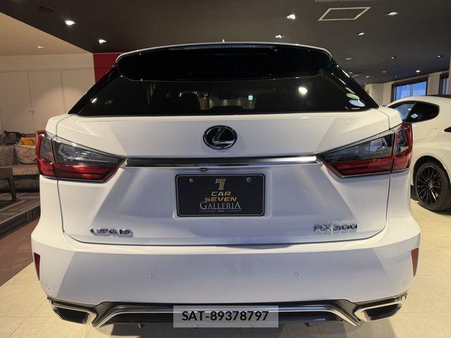 Lexus RX 2018-02 7059311-3