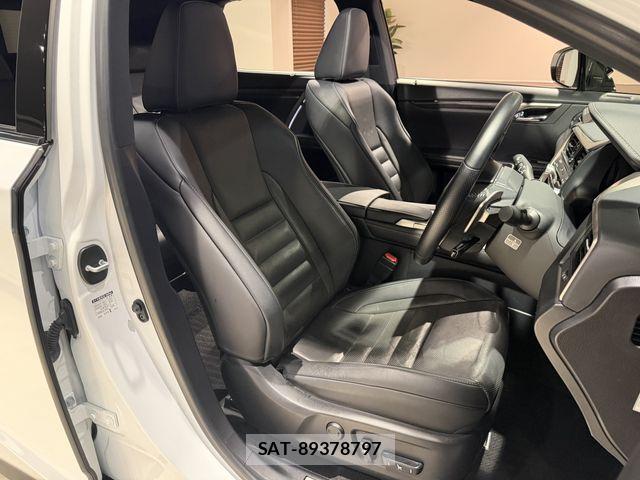 Lexus RX 2018-02 7059311-5