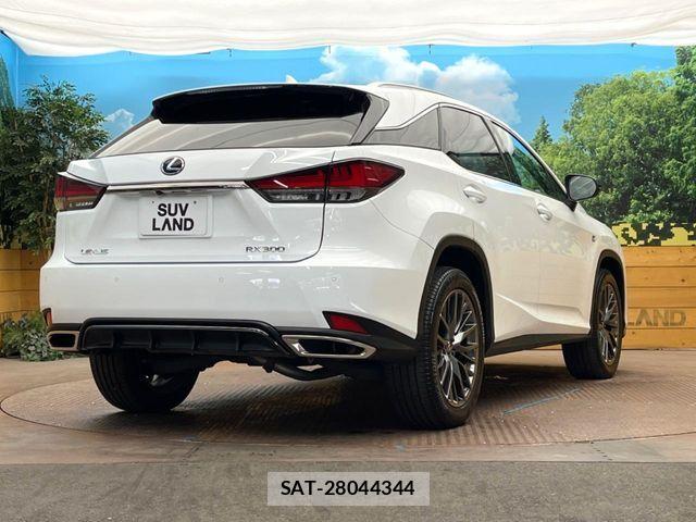 Lexus RX 2021-01 7221118-16