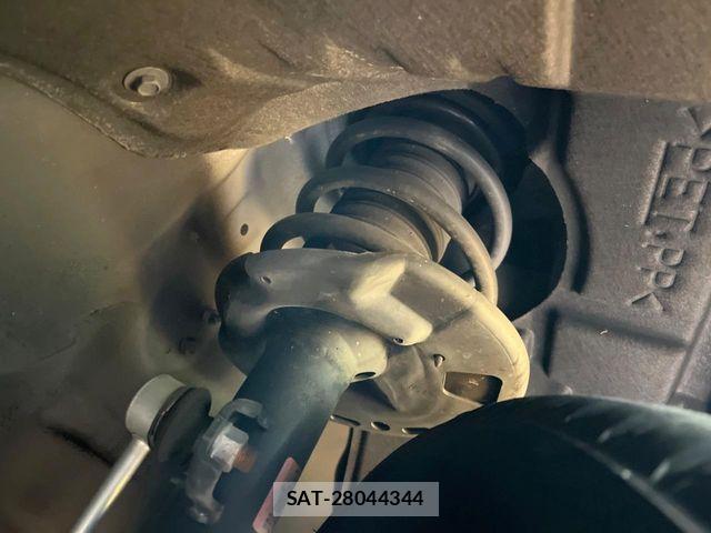 Lexus RX 2021-01 7221118-19
