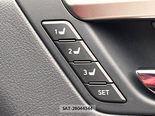Lexus RX 2021-01 7221118-4
