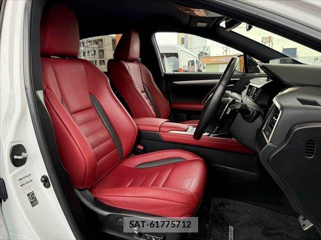 Lexus RX 2020-01 7221120-15