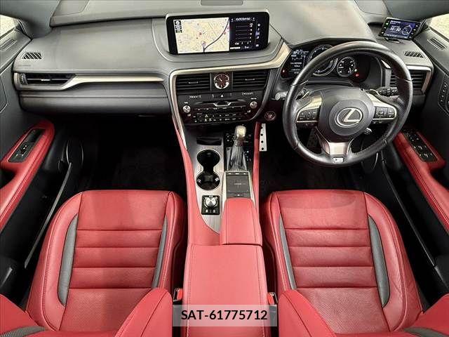 Lexus RX 2020-01 7221120-1