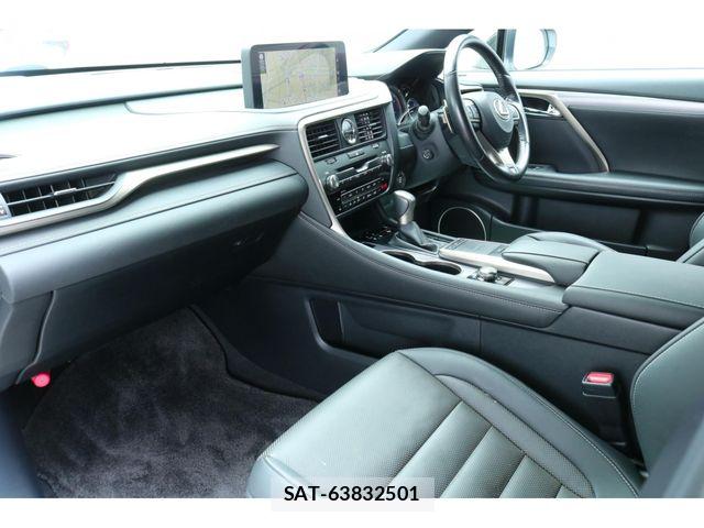 Lexus RX 2020-11 7221125-17