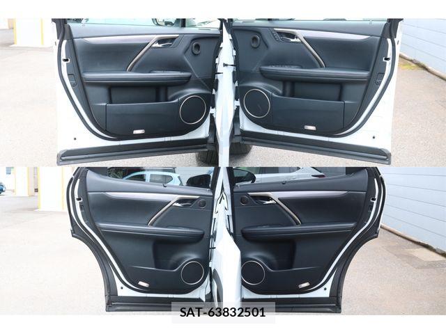 Lexus RX 2020-11 7221125-22