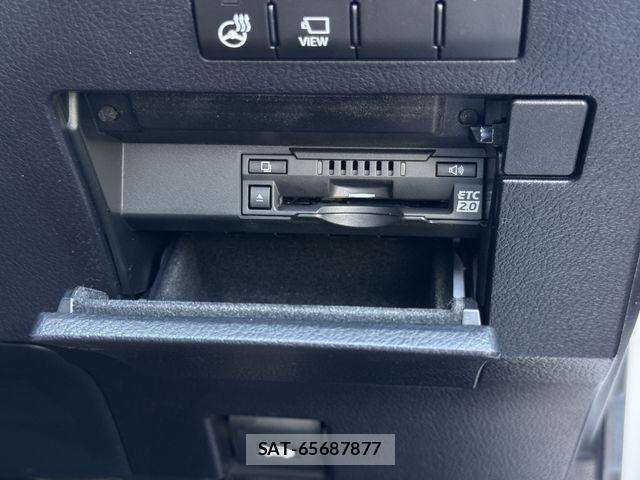 Lexus RX 2021-03 7251367-13