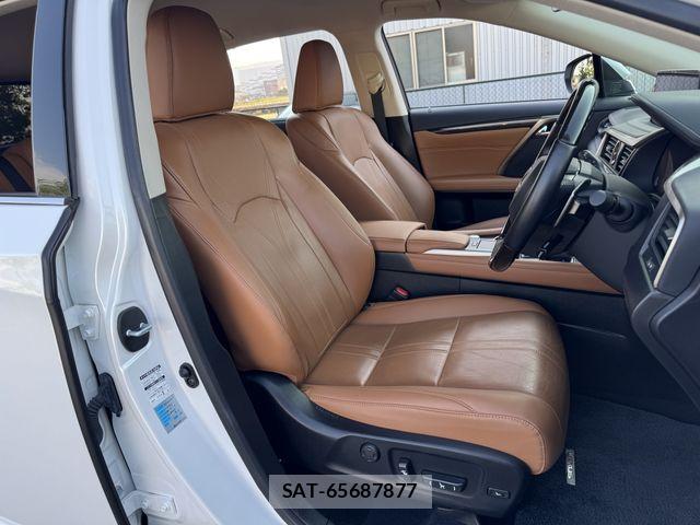 Lexus RX 2021-03 7251367-15