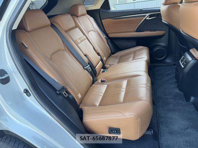Lexus RX 2021-03 7251367-16
