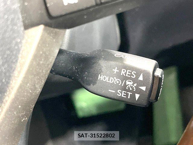 Lexus RX 2021-04 7251360-5