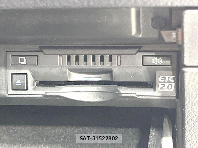 Lexus RX 2021-04 7251360-7