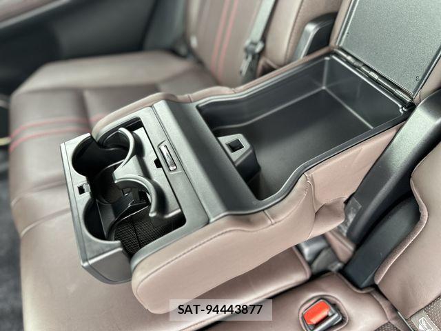 Lexus RX 2021-05 7328094-16