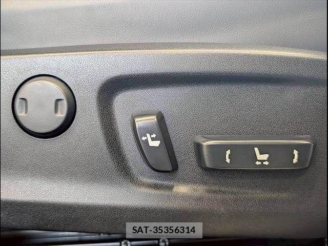 Lexus RX 2020-09 7358550-11