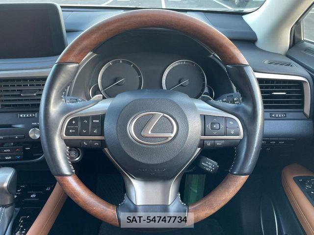Lexus RX 2021-07 7358553-11