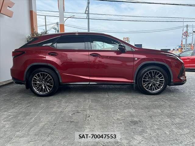 Lexus RX 2021-07 7358556-10