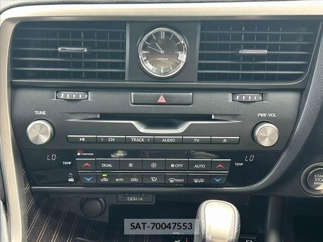 Lexus RX 2021-07 7358556-26