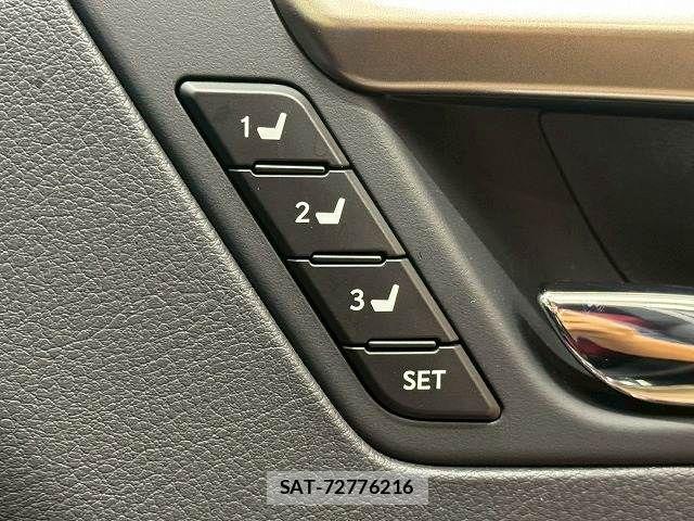 Lexus RX 2019-11 7358551-11